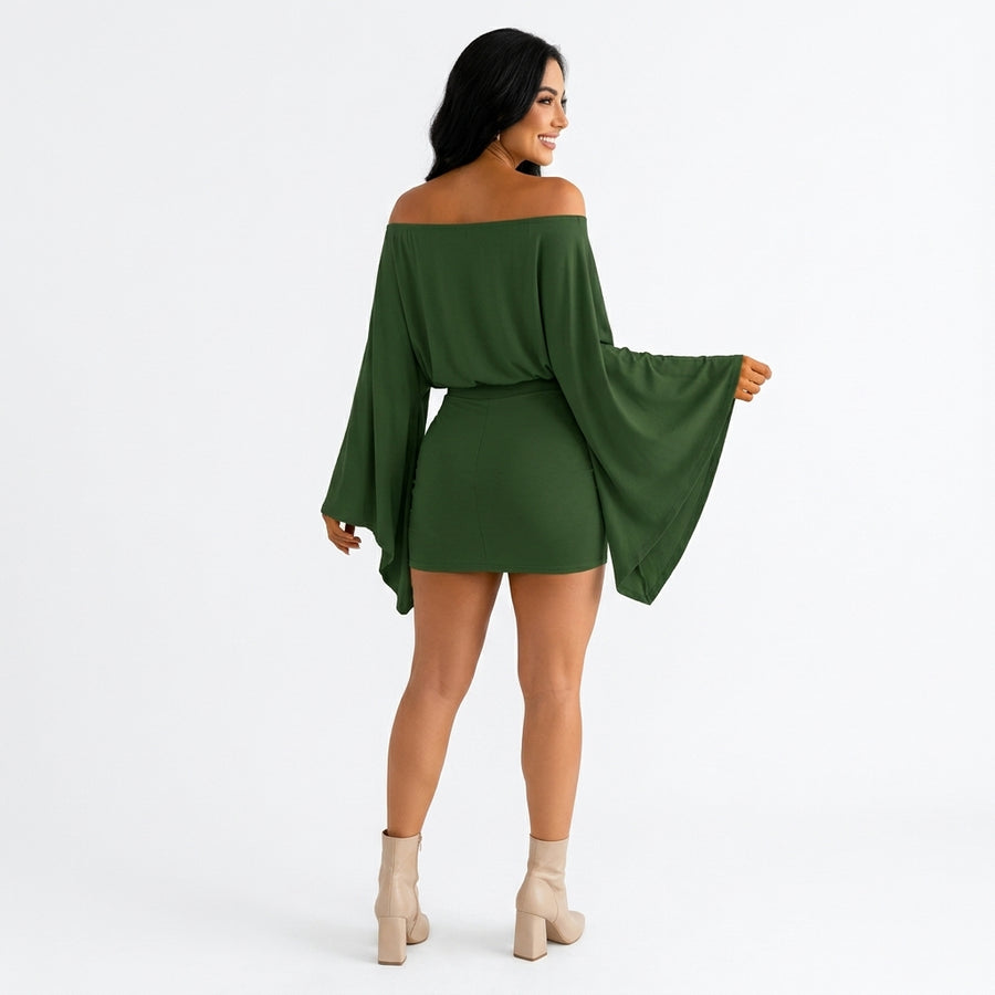 Solange | Robe Épaules Dénudées Manches Cape