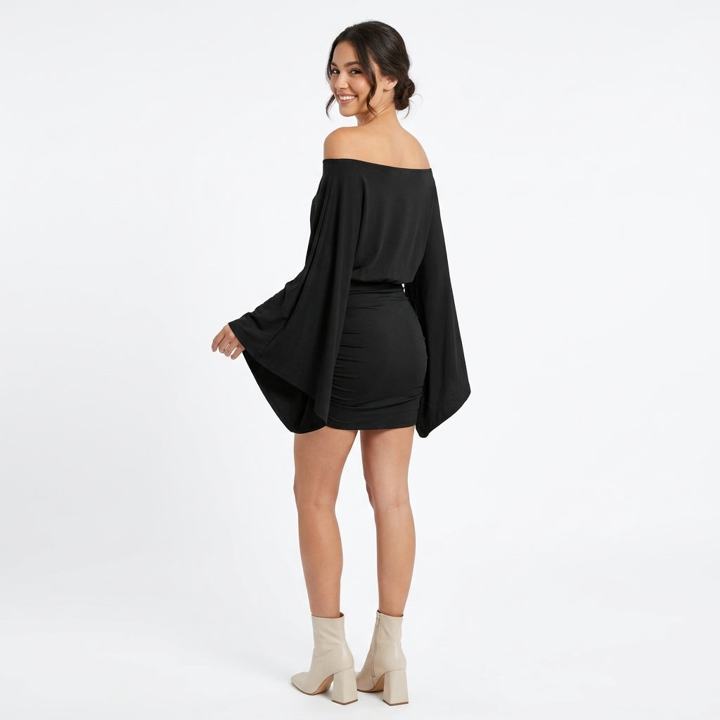 Solange | Robe Épaules Dénudées Manches Cape