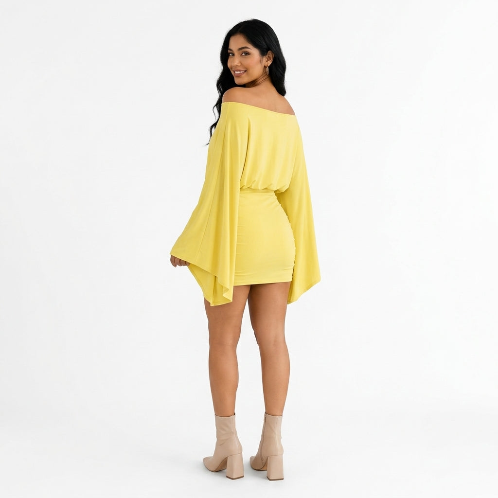 Solange | Robe Épaules Dénudées Manches Cape