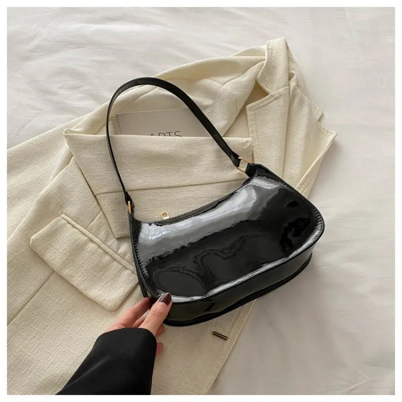 Océane | Sac Besace Cuir Verni Noir