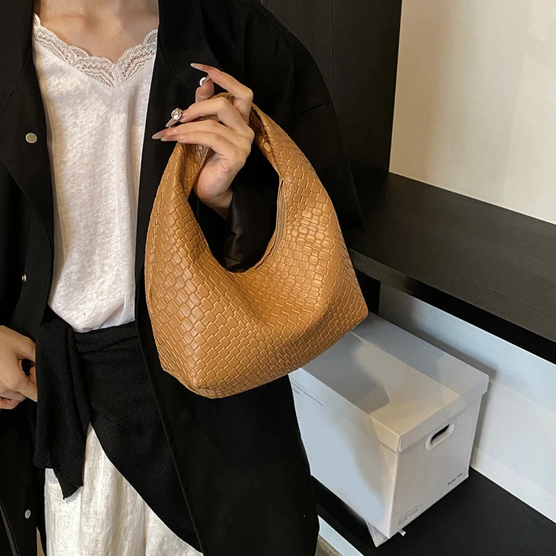 Margaux | Sac Besace Tressé Effet Croco - Camel