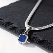 Léo | Collier Pendentif Pierre Naturelle Carrée - Modèle PN-2367S05